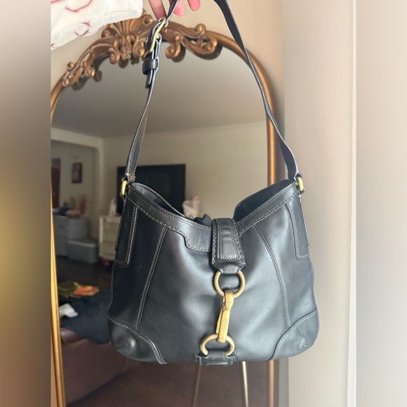 Coach Handbags - Coach Hamilton Black Leather Brass Hardware Shoulder Bag